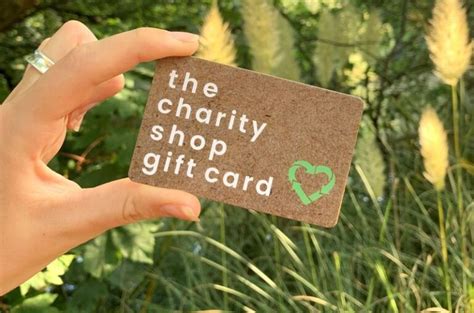 CHARITABLE GIFT CARDS .